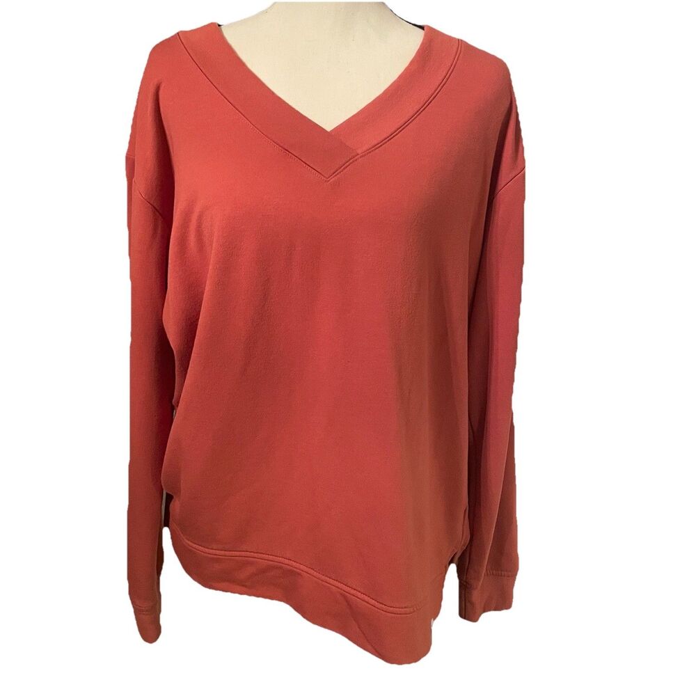 Orvis Women’s M V-Neck Sweatshirt Dropped Shoulder Terracotta Gorpcore Minimal